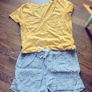 Perfect condition Caslon mustard color pocket t-shirt